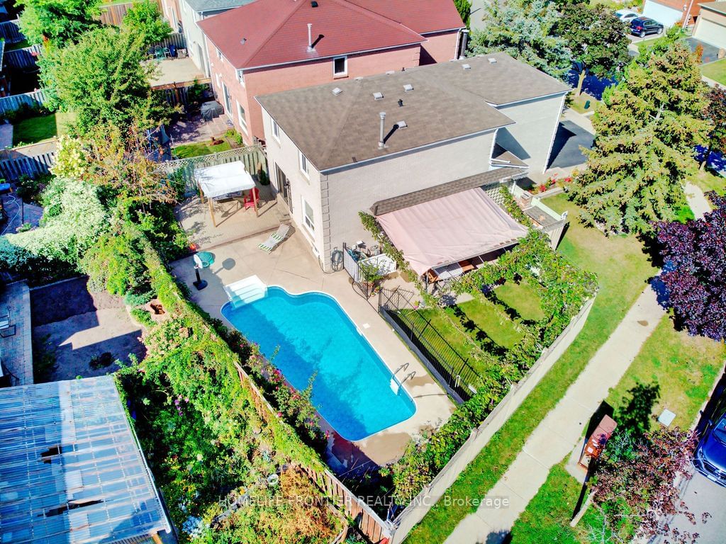 Listing Image 7