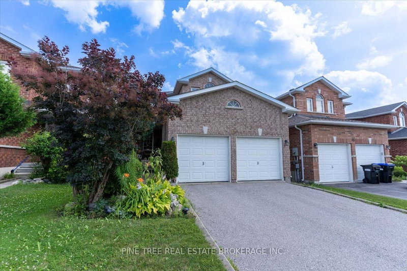 43 Buchanan Dr, New Tecumseth, L9R 0A2 | Image 2
