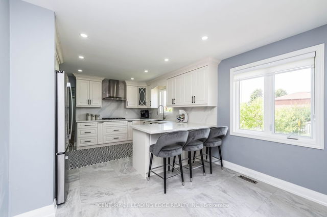 2 Twinberry Crescent