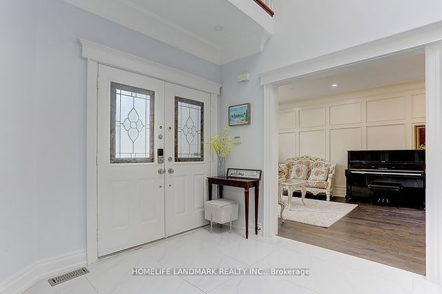 42 GRAYDON Crescent