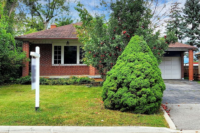 92 Meadowview Avenue