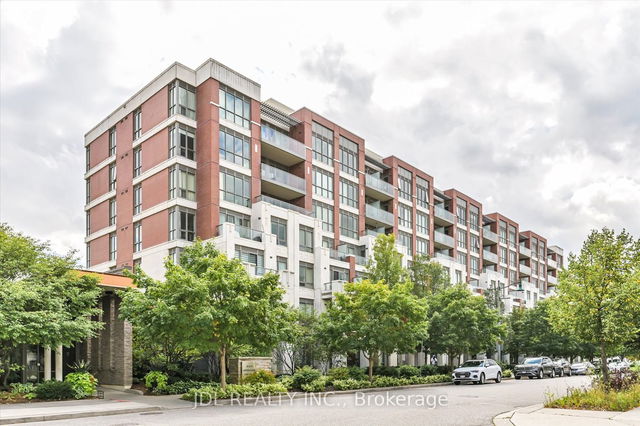 210 - 39 Upper Duke Cres Crescent