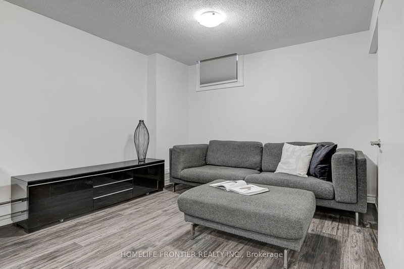 Bsmt - 29 Madsen Cres, Markham, L3R 4P2 | Image 2