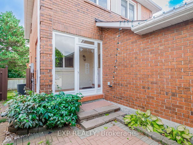 46 Hinda Lane