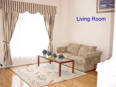 18 Berringer St, Richmond Hill, L4B4G4 | Image 2