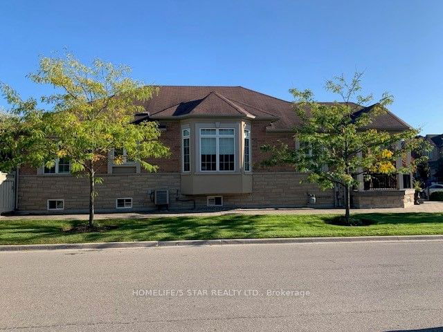 120 Isernia Crescent