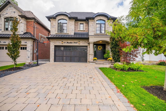 19 Manitoba Street