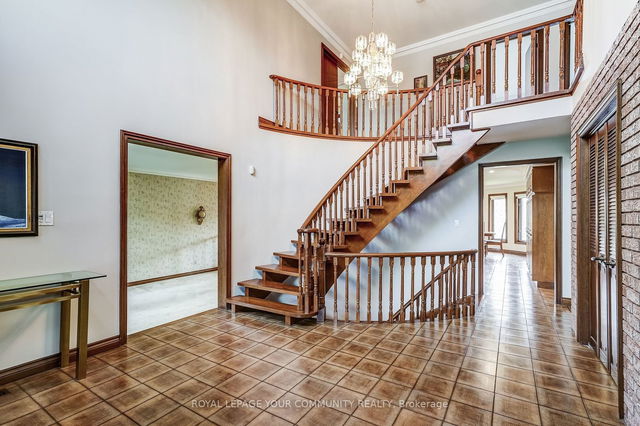 75 Dorwood Court