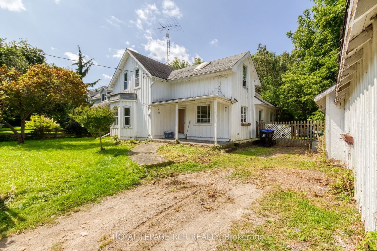 Listing Image 7