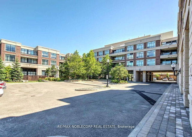 223 - 2396 Major Mackenzie Drive