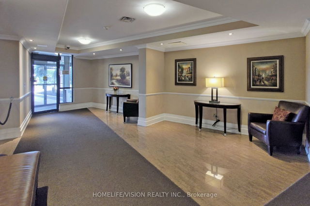 203 - 40 Harding Avenue