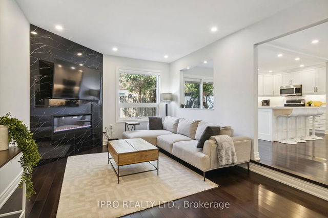 118 Heatherton Way