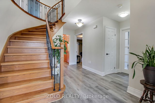 1054 Meadow Lane