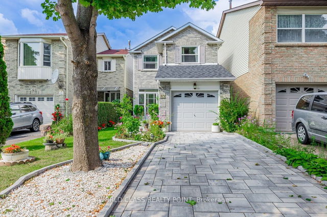 82 Baywood Court