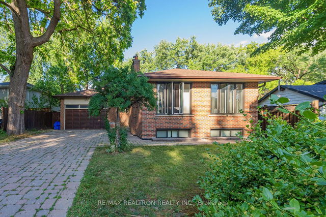 163 Henderson Avenue