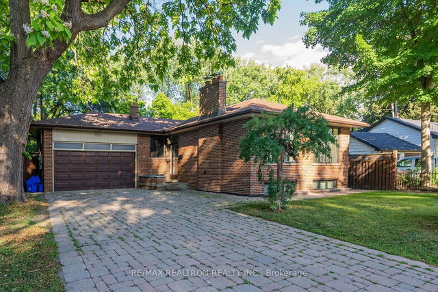 163 Henderson Avenue