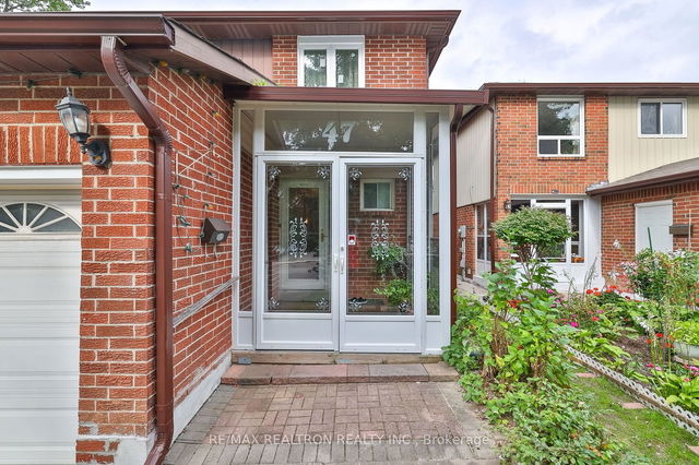 47 Pepperell Crescent