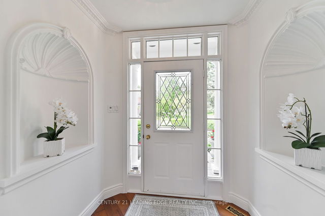 36 Wrenwood Court