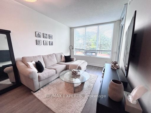 326 - 7608 Yonge Street