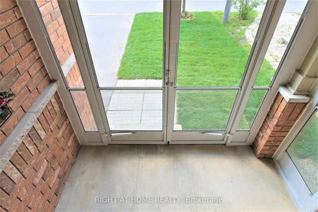 15 Ivory Silk Drive