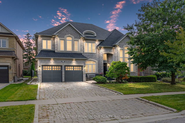 164 Polo Crescent