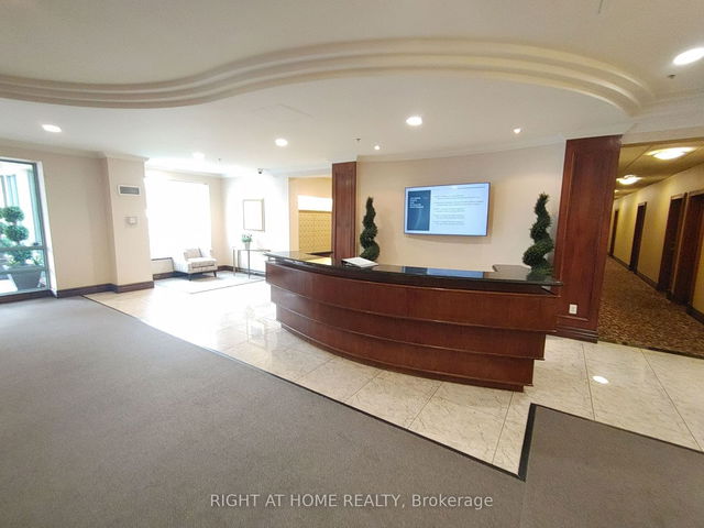 PH13 - 51 Baffin Court
