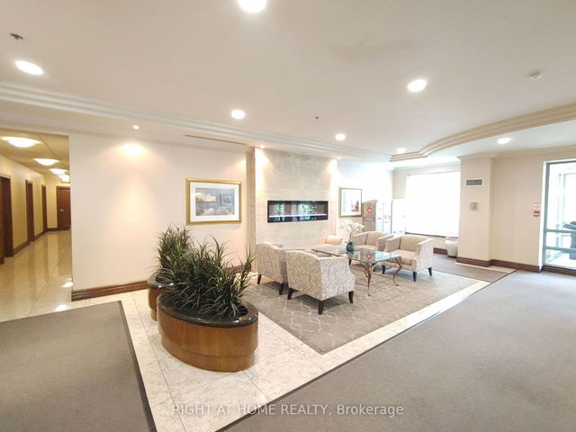PH13 - 51 Baffin Court