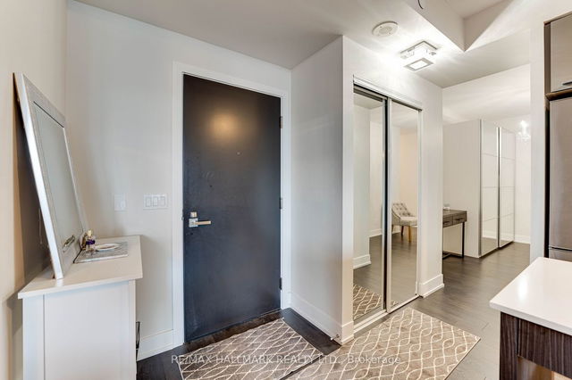 513 - 9471 Yonge Street Street