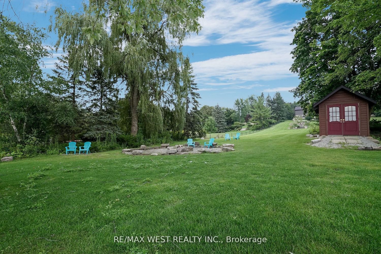 Listing Image 40