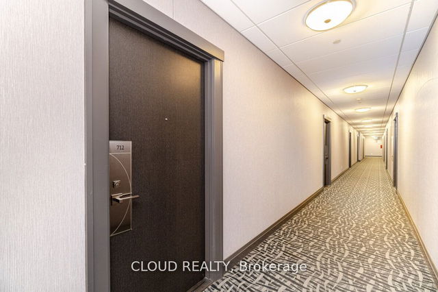 712 - 3600 Highway 7 N/A