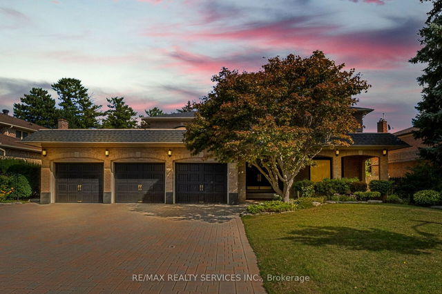 139 Firglen Ridge