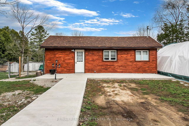 3915 Rosemary Lane