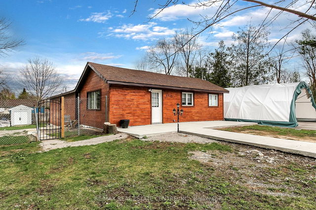 3915 Rosemary Lane