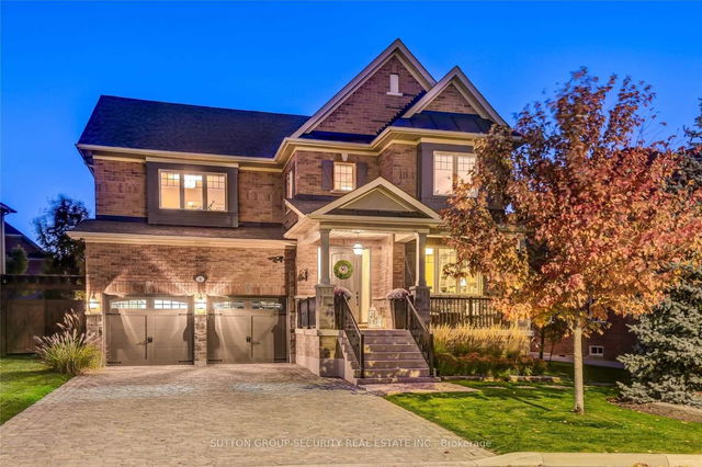 8 Thomas Noble Court