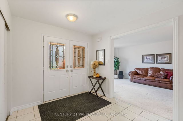 50 Pickett Crescent