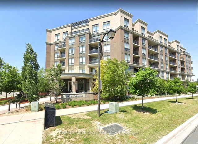 536 - 540 Bur Oak Avenue