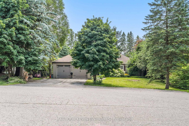 109 Highland Lane, Richmond Hill, L4C 3S1 | Image 3