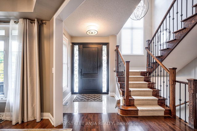 1002 Sherman Brock Circle