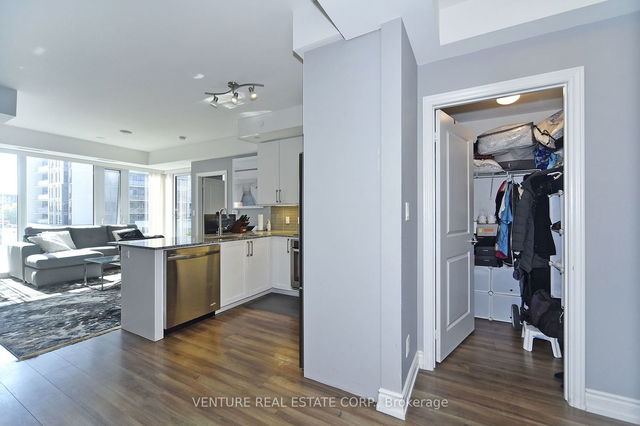 308 - 9608 Yonge Street