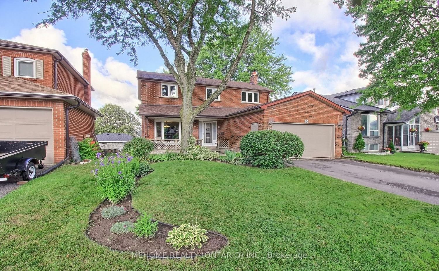 Upper Level leased at 64 Lowe Boulevard, Newmarket, Ontario, L3Y 5T1 - Huron Heights-Leslie Valley - MLS: N7045958