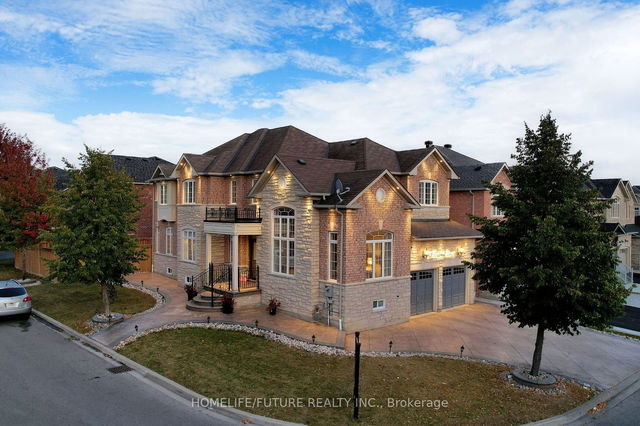 50 Kentwood Crescent