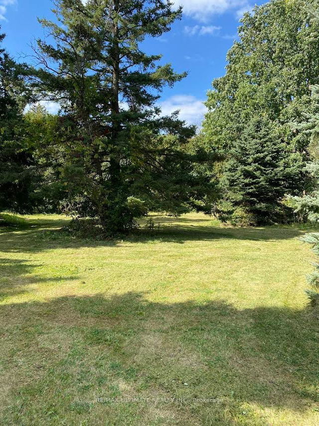 26 Personna Boulevard