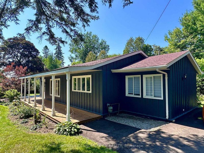 20 John St, King, L7B 1J6 | Image 2