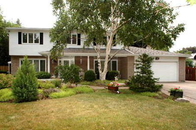 Detached House sold at 33 Oak Lea Circle, Markham, Markham Village, L3P3M6 - MLS: N705961