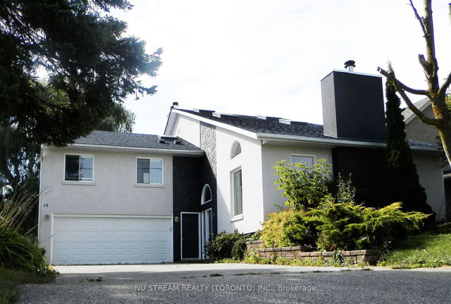 15 Bond Crescent