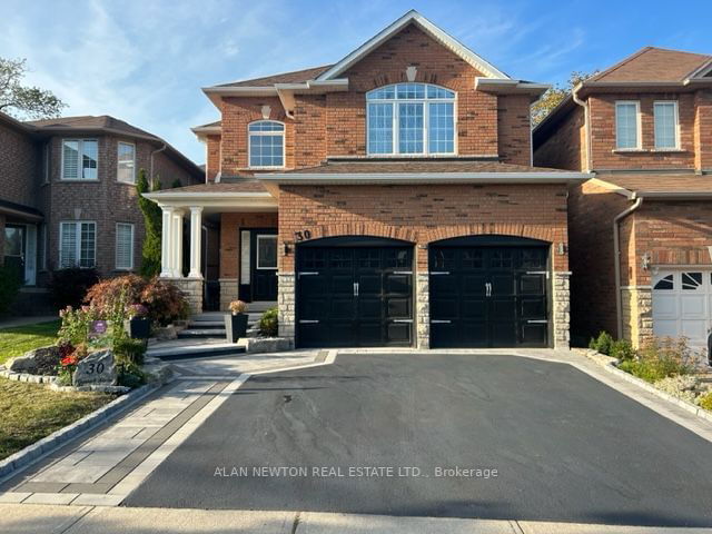 30 Waymount Avenue