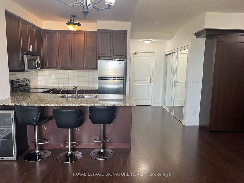 701 - 9245 Jane St, Vaughan, L6A 0J9 | Image 2