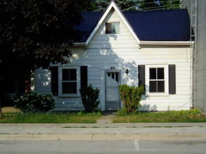 Detached House leased at 31 Queen Street, New Tecumseth, Tottenham, L0G1W0 - MLS: N715055