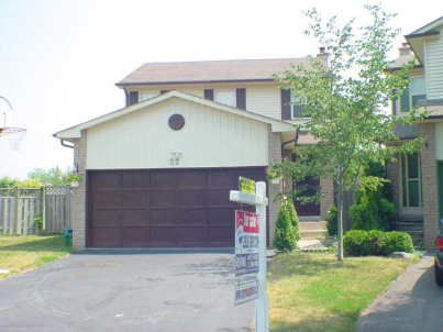 Detached House sold at 22 Ambrose Court, Markham, Markham Village, L3P4N3 - MLS: N716464