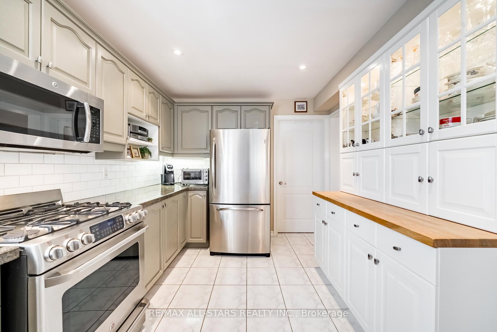 Listing Image 13